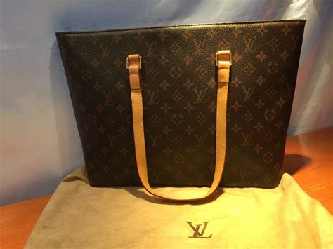 louis vuitton cartera